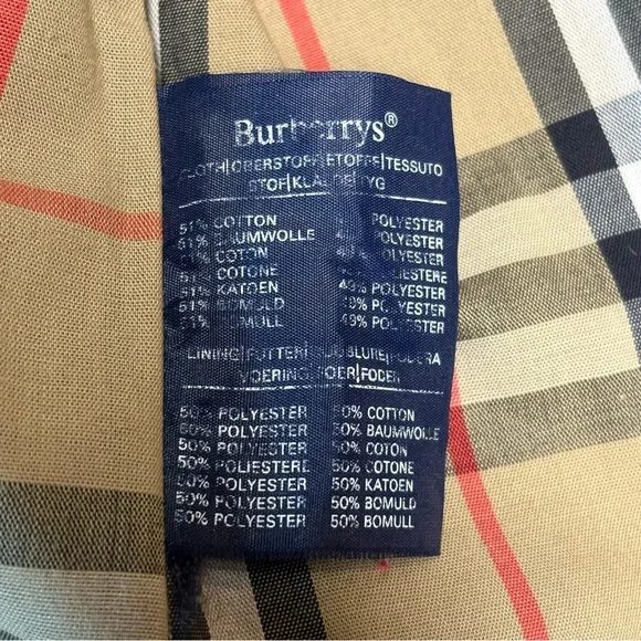 Burberry trench coat. - Picture 13 of 16